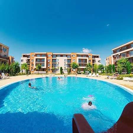 Destination Bulgaria 2000 Orchidea Private Summer アパート *